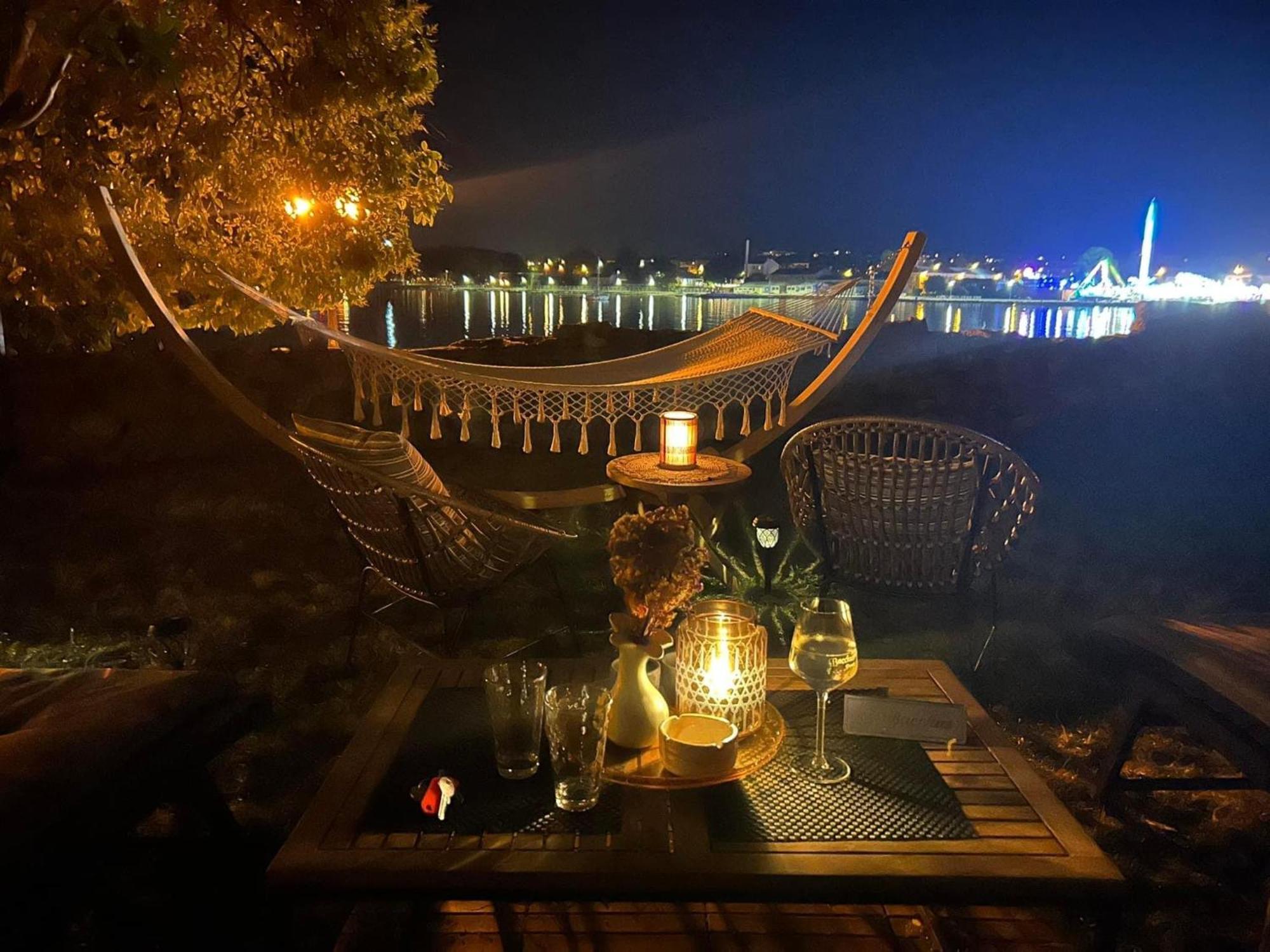 Exclusive Seafront Bacchus Apartment โปเรช ภายนอก รูปภาพ